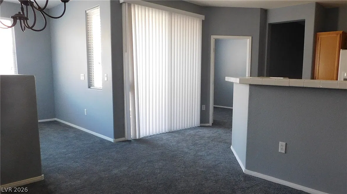3 bed, 2.0 bath, 1260 sqft, $1,695 — Photo 2