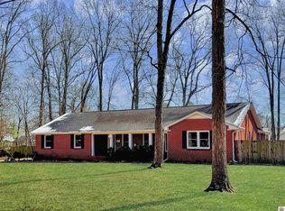 1621 Locust St, Murray, KY 42071