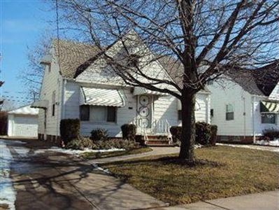 857 E 220th St, Euclid, OH, 44119