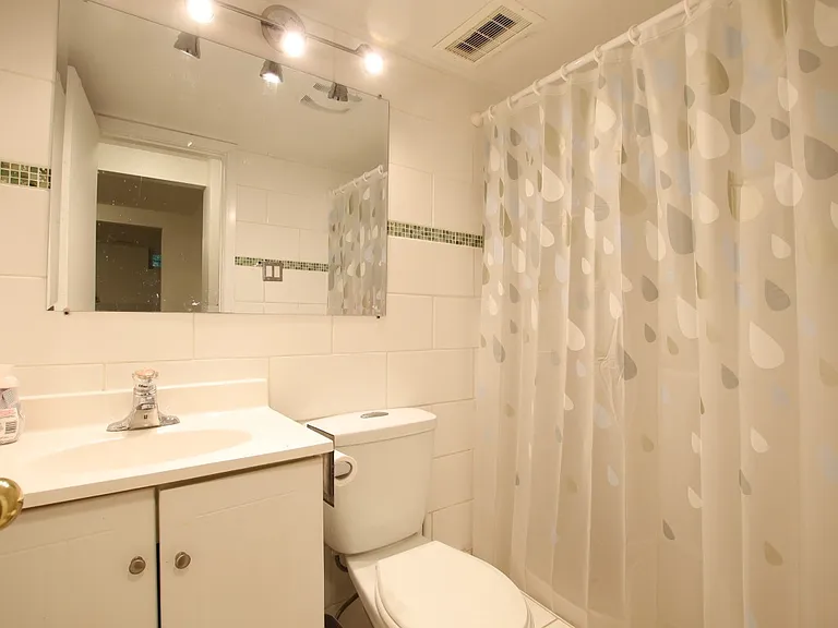 28 Whelan Dr — Photo 23