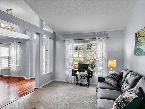 5th image of 13038 Lakewind Dr