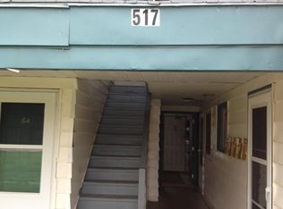 517 Maple Ave APT 7B, Carpentersville, IL 60110