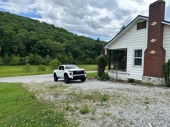 2nd image of 708 New Midway Rd
