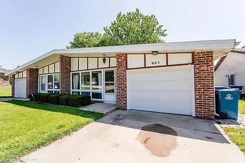 2nd image of 950 Heritage Dr