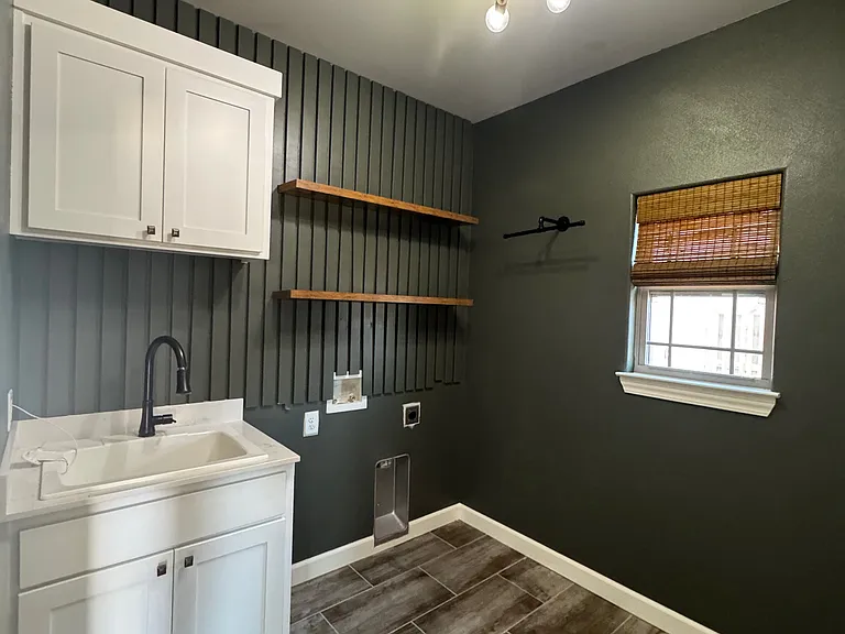 2200 Tupelo Ave — Photo 11