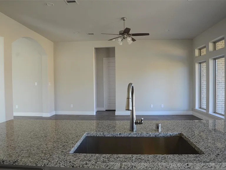 10511 Forfar Ln — Photo 11