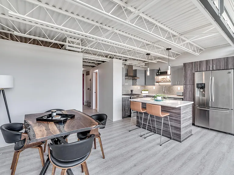 367 Auden Ave #311 — Photo 5