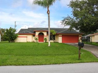 529 SE Cliff Rd, Port Saint Lucie, FL 34984