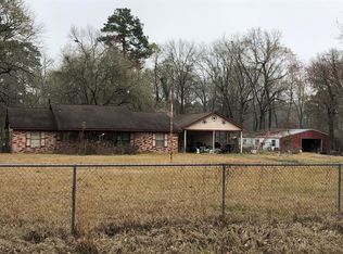 22147 Russell Dr, New Caney, TX 77357