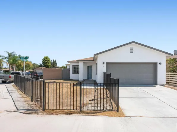 311 Ixtapa Dr, Bakersfield, CA 93307