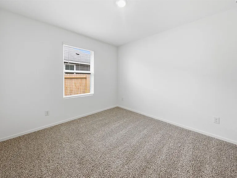 40810 Hawthorne Glades St — Photo 25