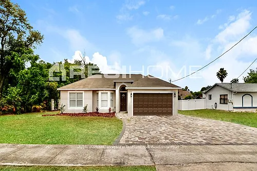 5421 Deltona Blvd Photo 1