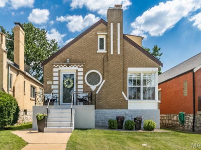 5742 Tholozan Ave, Saint Louis, MO, 63109