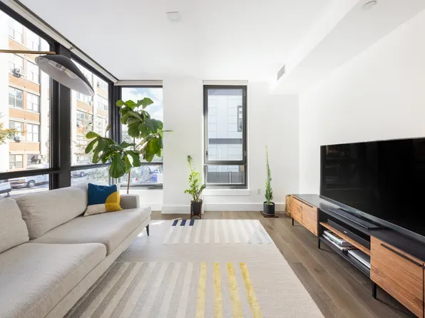 50 Greenpoint Avenue image 1 of 15