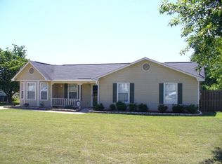 2614 Robindale Dr, Dothan, AL 36305