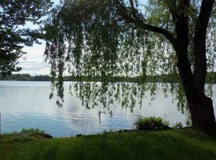 78 Lake Shore Dr, White Lake, NY 12786