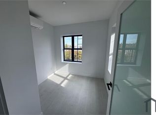 650 Faile St #2B, Bronx, NY 10474