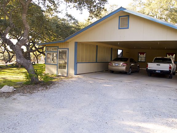 4+ carport 