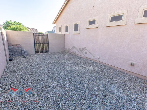22327 E Desert Spoon Dr, Queen Creek, AZ 85142