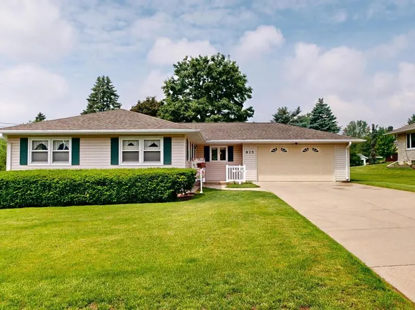 615 Nelson STREET, Fort Atkinson, WI 53538