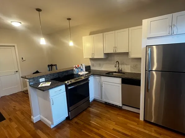 100 Tyler St #4, Boston, MA 02111