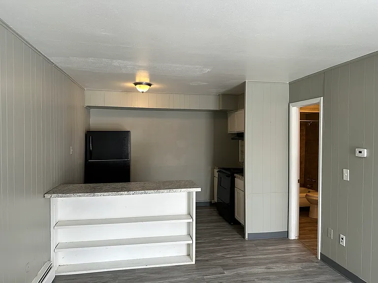 401 Smith St #B1 — Photo 3