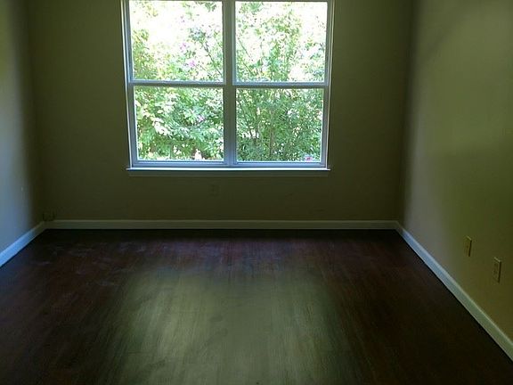 5th image of 3728 Fetlock Dr