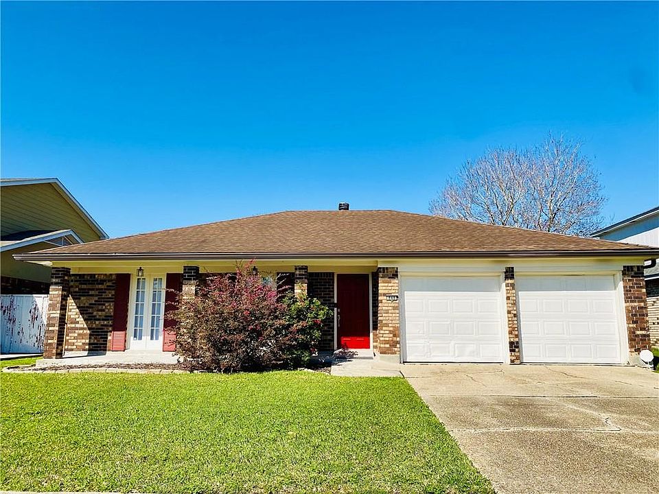 1st image of 848 Fairfax Dr