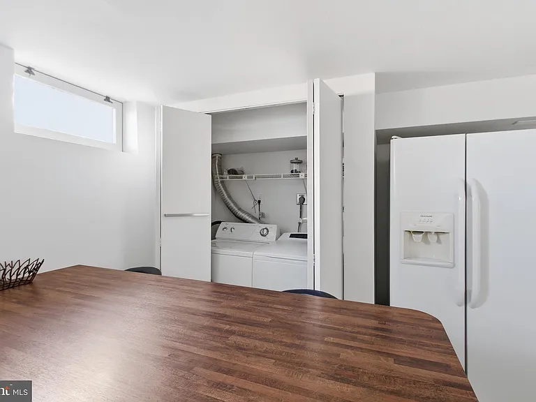 3141 Clayborne Ave — Photo 32