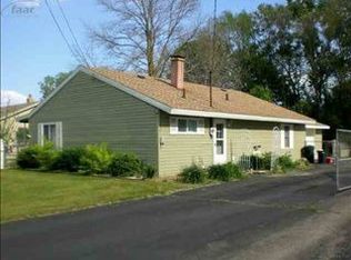 3734 Leith St, Flint, MI 48506