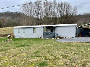 3566 Goshen Valley Rd, Rogersville, TN 37857
