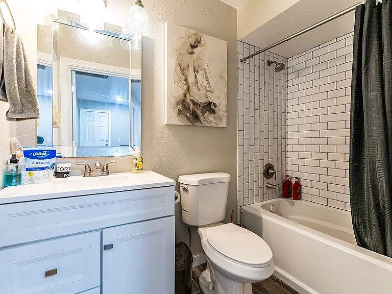 2228 W Enid Ave #4 — Photo 7
