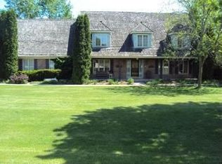 5652 Taggart Ct, Long Grove, IL 60047