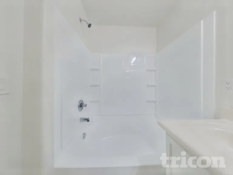 4660 E Laurel Ave — Photo 10