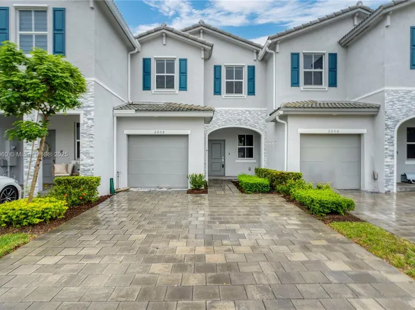 2608 SE 10th St, Homestead, FL 33035