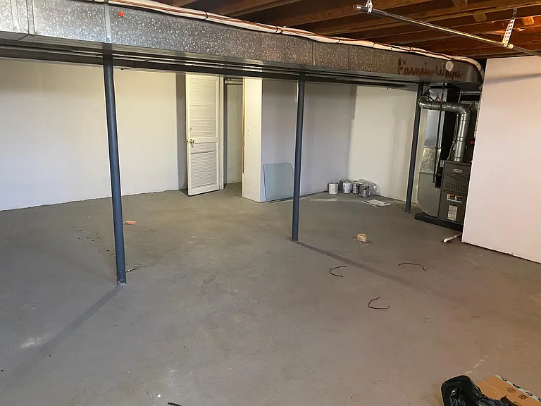 6157 Orchard Lake Rd #201 — Photo 10