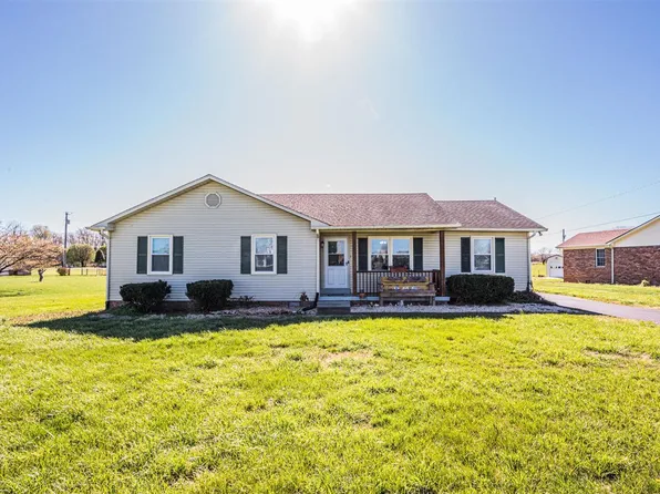 605 Vine St, Oakland, KY 42159
