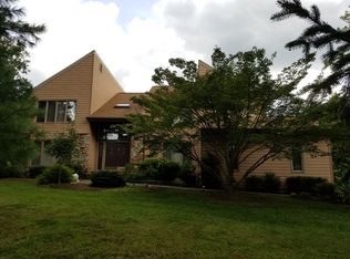 20 N Feathering Rd, Media, PA 19063