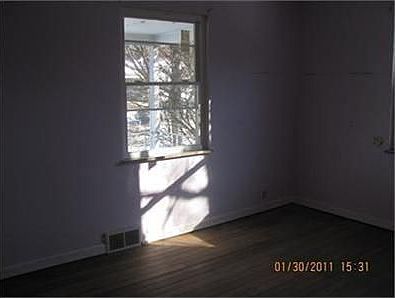 3rd image of 2909 Woodway Ave
