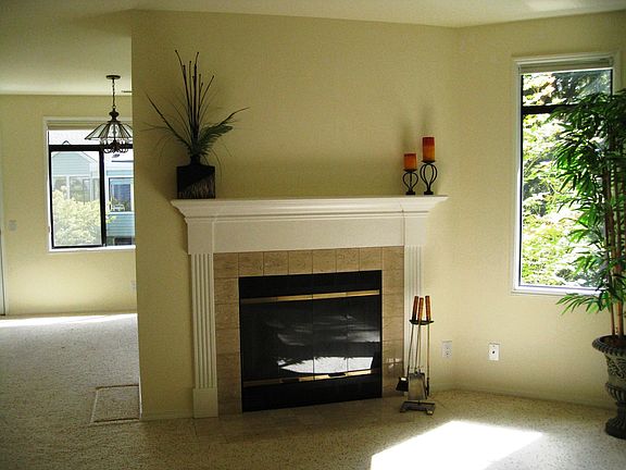 2nd image of 4027 220th Pl SE