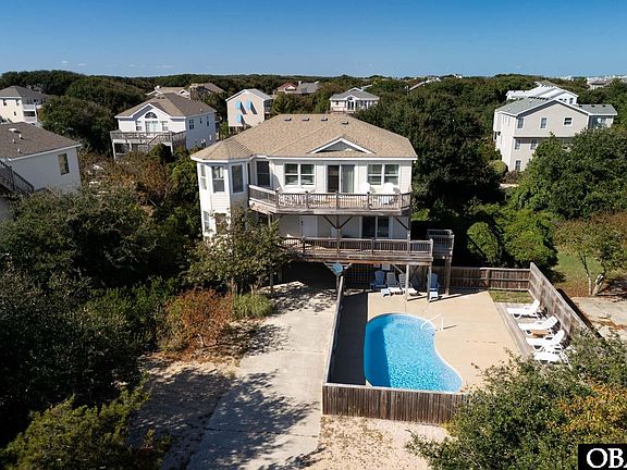 2nd image of 104 Sprigtail Dr
