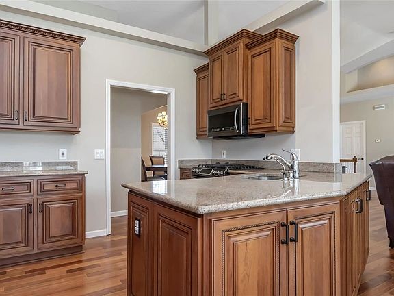3rd image of 161 Bear Creek Dr