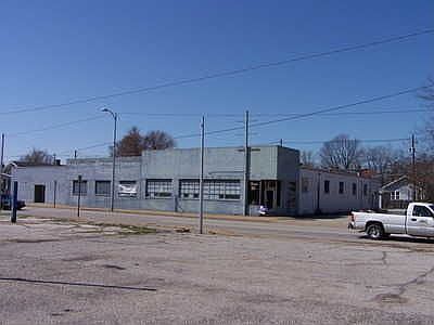 2nd image of 1607 S Kentucky Ave