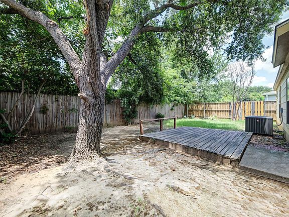 5th image of 3240 Bent Creek Dr