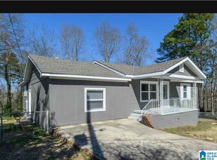 2252 Mountain Dr, Gardendale, AL 35071