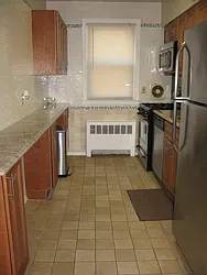 Rented by Vivian Oleen, LREB