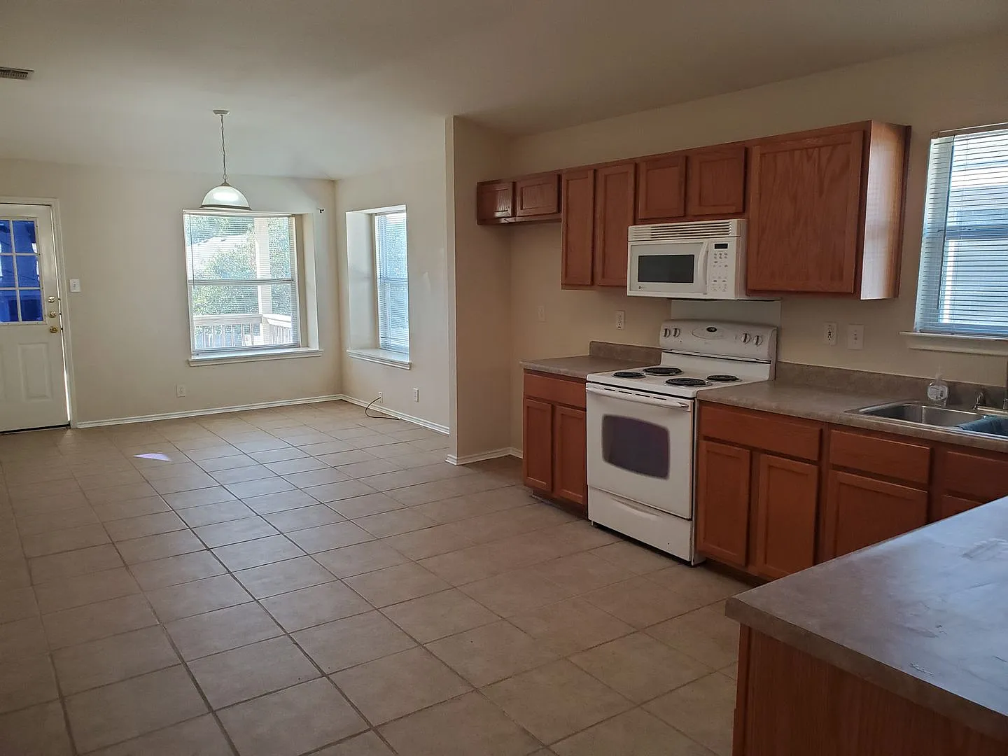 671 Rattler Bluff — Photo 3