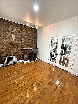 3rd image of 87 Bergen St #1F