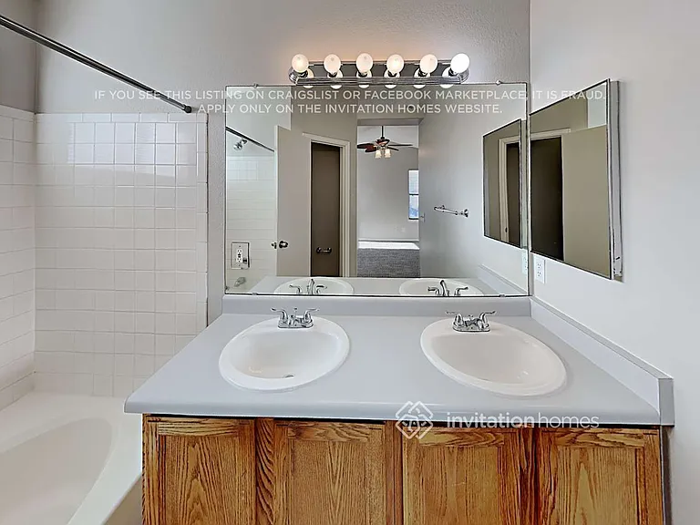 18254 E Adriatic Pl — Photo 20