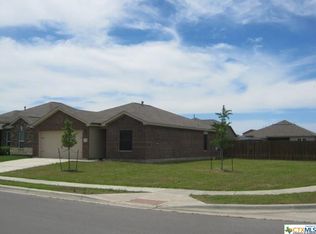 1324 Twin Estates Dr, Kyle, TX 78640